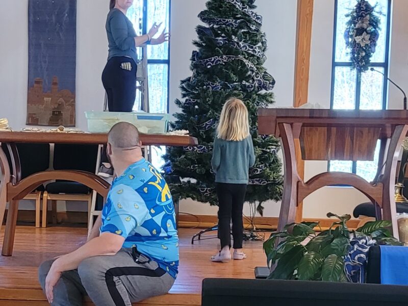 Advent Decorating Party 2025