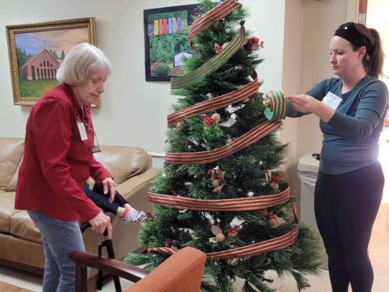 Advent Decorating Party 2025